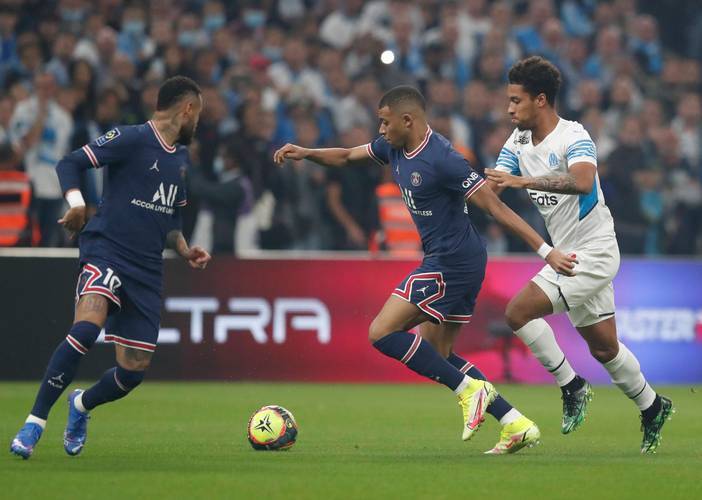 法甲冲冠关键战！摩纳哥VS巴黎FC：榜首追击者能否主场零封对手？