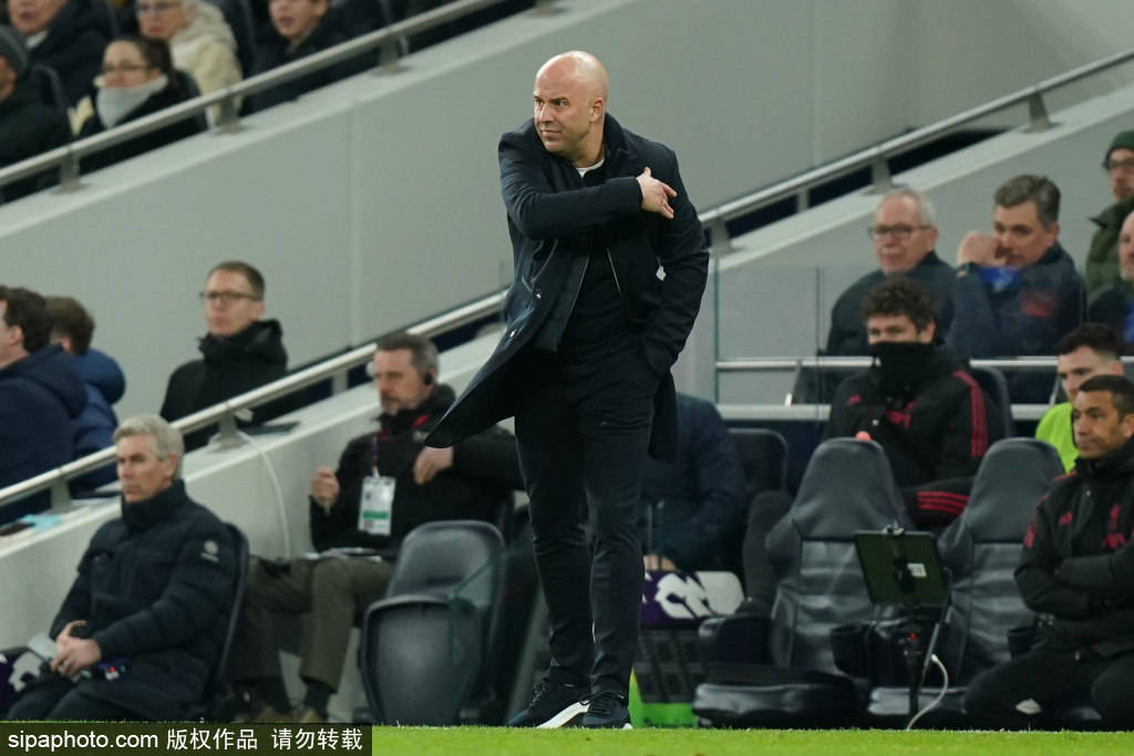 科纳特与基耶萨:在阿森纳战斗后的搞怪瞬间背后的未来迷雾